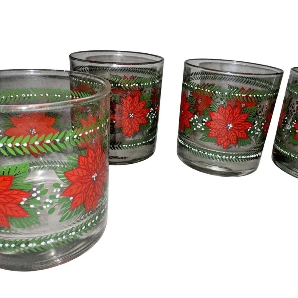 Vintage Christmas Poinsettia Glasses Set of 4 Holiday‎ Drinking Tumblers Rocks
